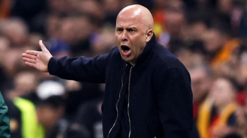 卡拉格：考虑到热刺是目前英超最差球队，利物浦表现太糟糕了