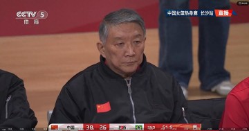 曾不被宫鲁鸣信任，却轰全队最高的21分，球迷：正是她拯救了宫帅