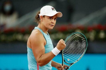 乐鱼VIP-巴蒂赢下“法网冠军”之争 红土连胜记录已达14场